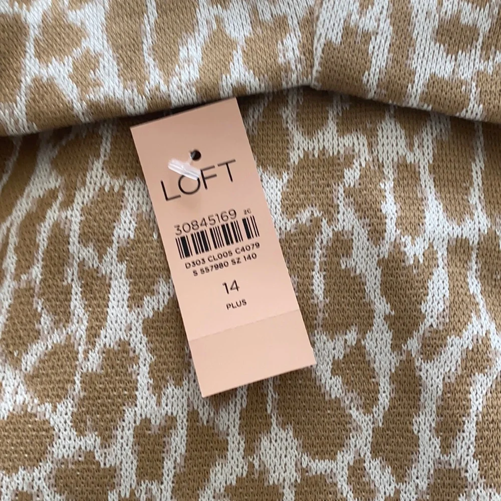 LOFT Plus Animal Spotted Mock Neck Top - Picture 7 of 9